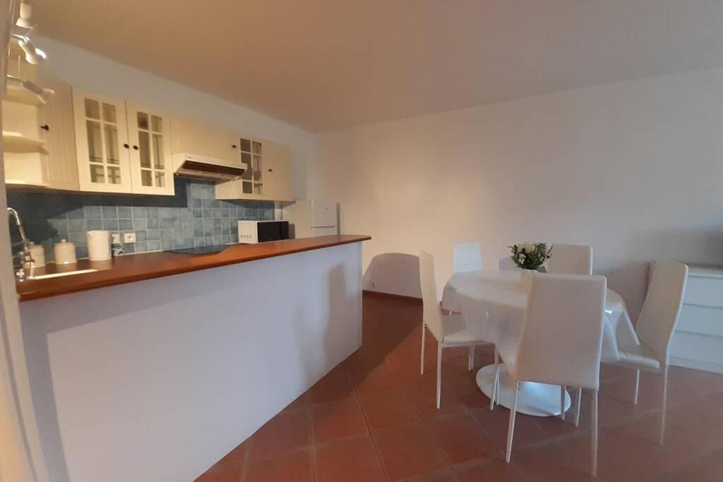 La Belle Ortine Apartment Esbly Exterior photo